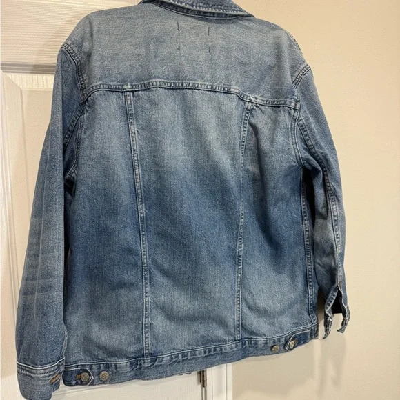 Madewell Oversized medium wash Denim Jean Jacket Size M - Picture 6 of 12